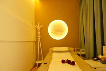 杭州江干日式指压的寂静美学：在按压中听见雪落的声音